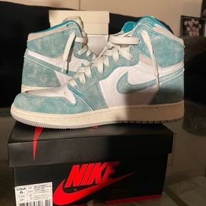 Air Jordan 1 Retro High OG GS 'Turbo Green'